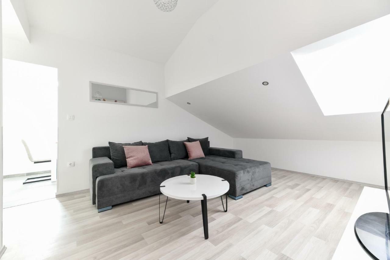 Apartament Grey Old Town